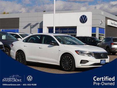 Certified 2022 Volkswagen Passat 2.0T