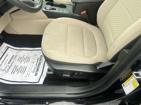 Used 2021 Ford Escape SE w/ Convenience Package image 18