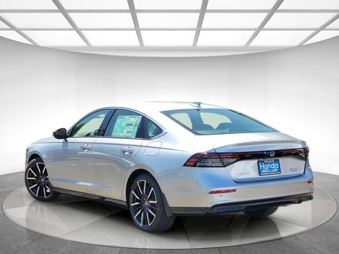 New 2026 Honda Accord Touring image 5