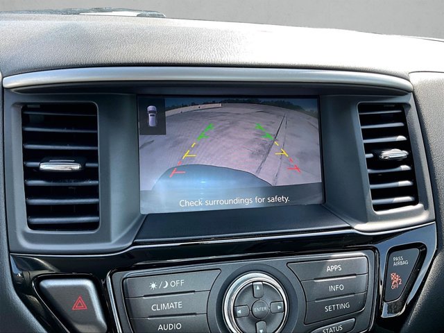 Used 2017 Nissan Pathfinder SV FWD image 23