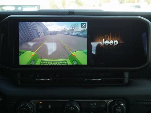 New 2025 Jeep Gladiator Sport w/ Premium Package image 6