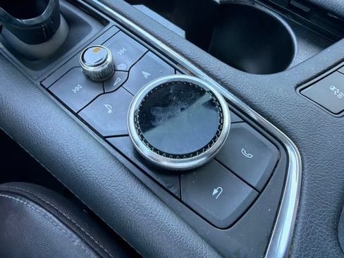 Used 2023 Cadillac XT6 Premium Luxury w/ Technology Package FWD image 51