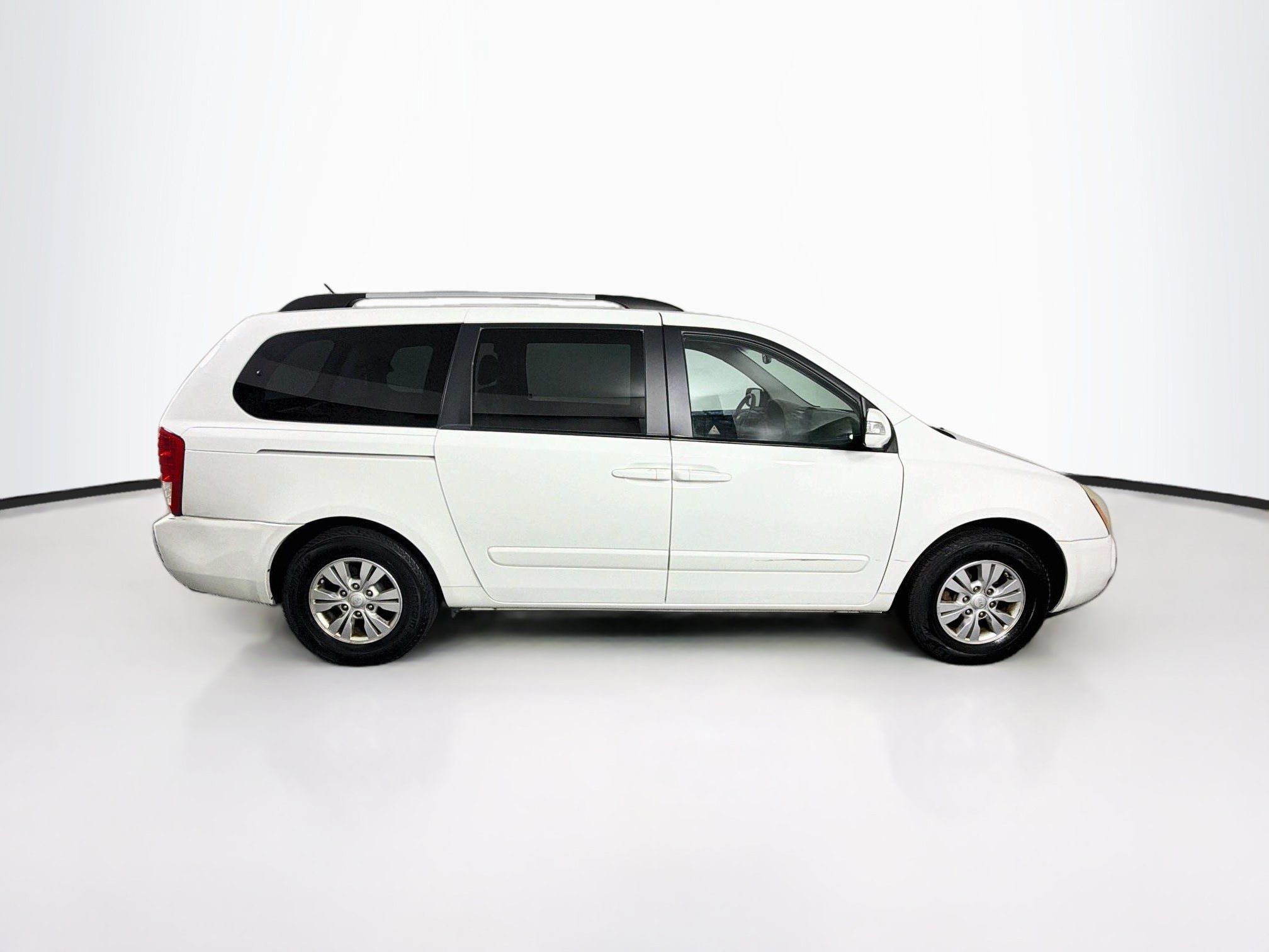 Used 2012 Kia Sedona LX w/ PWR Pkg FWD image 10
