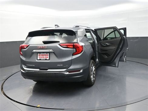 Used 2021 GMC Terrain SLT image 40