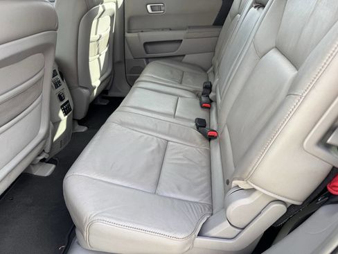 Used 2009 Honda Pilot EX-L image 17
