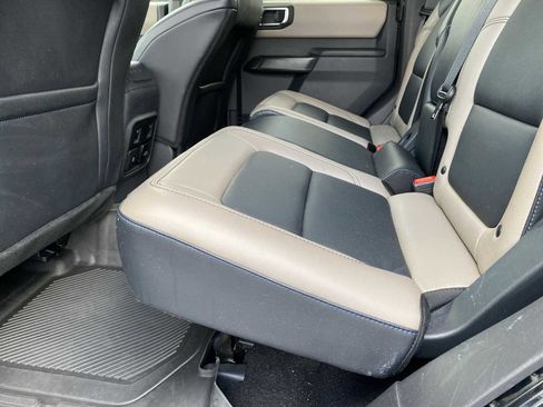 Used 2024 Ford Bronco Wildtrak image 29