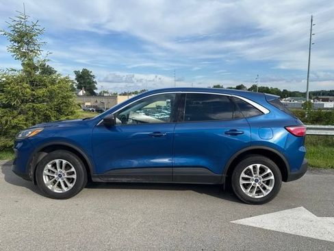 Used 2022 Ford Escape SE AWD/4WD image 4