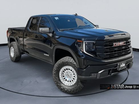Used 2026 GMC Sierra 1500 Elevation AWD/4WD image 3