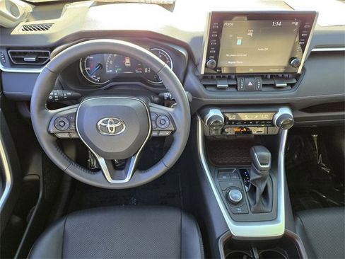 Certified 2022 Toyota RAV4 Limited image 14