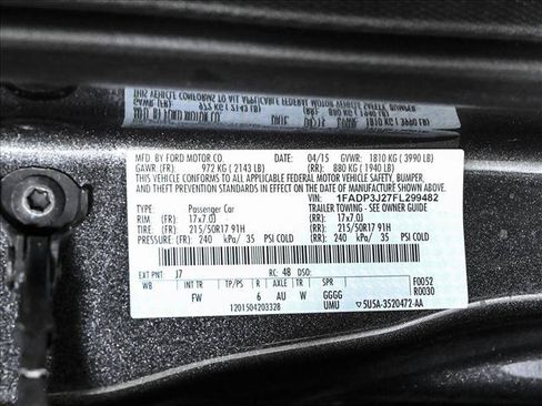 Used 2015 Ford Focus Titanium w/ Titanium Cold Weather Package FWD image 25