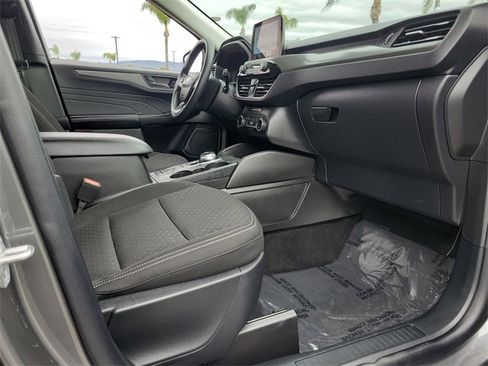 Certified 2025 Ford Escape Active image 23