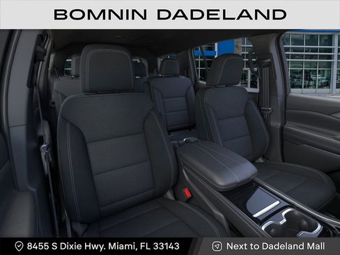 New 2026 Chevrolet Traverse LT image 16