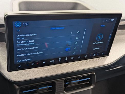 New 2026 Ford Maverick XLT w/ XLT Luxury Package image 29