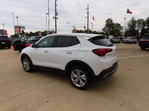 Used 2024 Buick Encore GX Preferred image 11