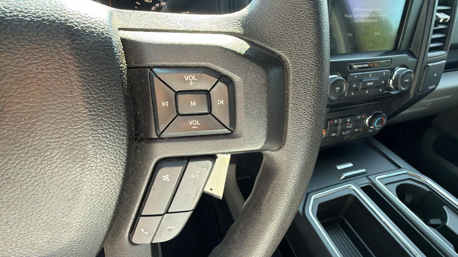 Used 2018 Ford F150 XL w/ Equipment Group 101A Mid AWD/4WD image 28