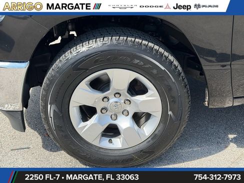 Used 2019 RAM 1500 Big Horn RWD image 17