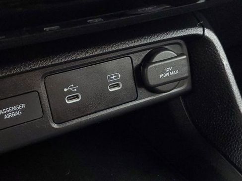 Certified 2025 Honda Civic Sport image 22