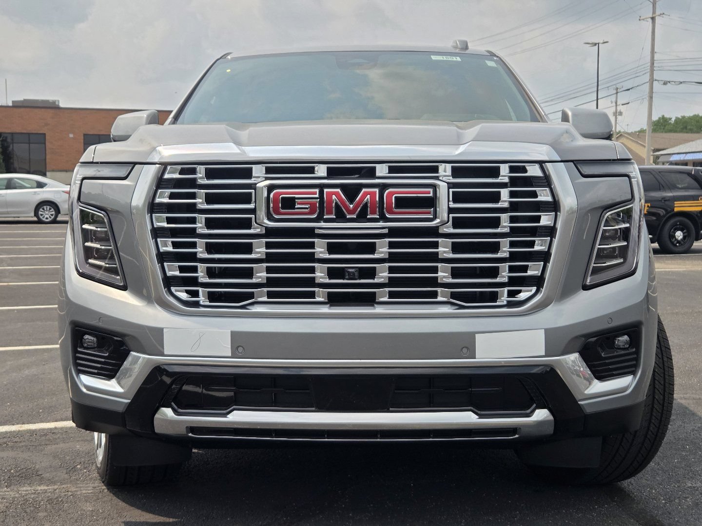 New 2026 GMC Yukon Denali w/ Denali Reserve Package AWD/4WD image 15