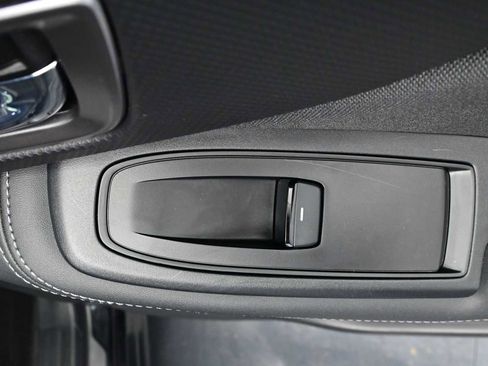 Used 2023 Subaru Forester Premium AWD/4WD image 43