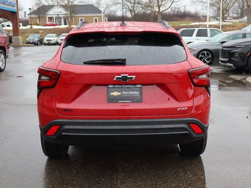 New 2026 Chevrolet Trax RS w/ Sunroof Package image 29