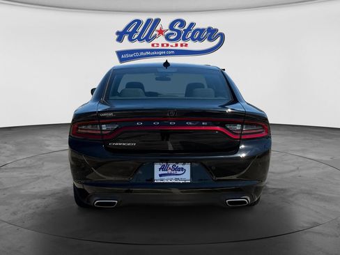Used 2023 Dodge Charger SXT RWD image 6