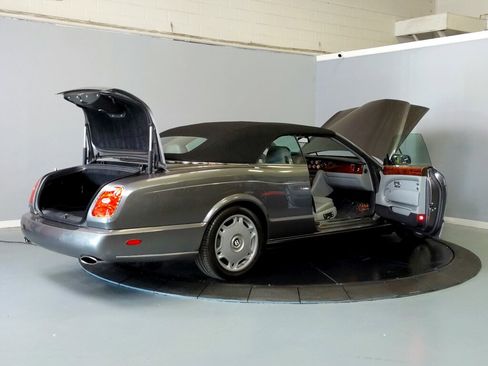 Used 2008 Bentley Azure image 15