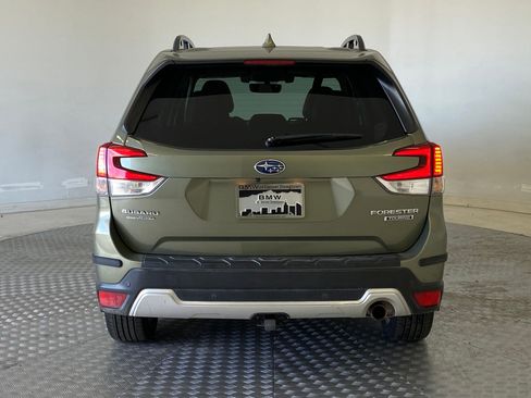 Used 2019 Subaru Forester Touring image 9