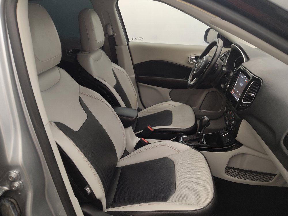Used 2021 Jeep Compass Limited w/ Elite Exterior Group FWD image 21