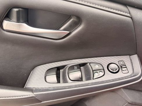Used 2024 Nissan Sentra SV w/ All-Weather Package FWD image 7