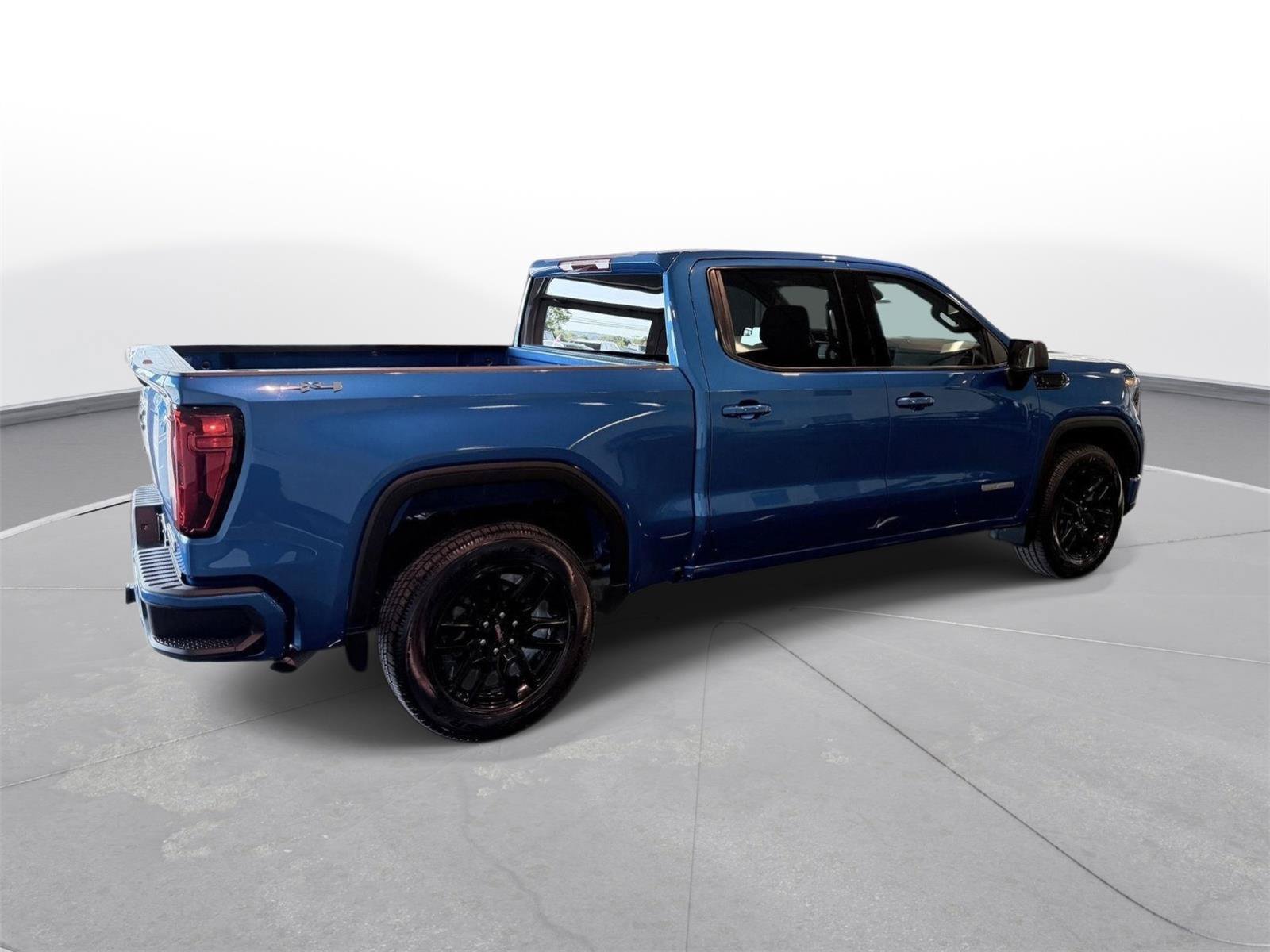 Used 2024 GMC Sierra 1500 Elevation AWD/4WD image 10