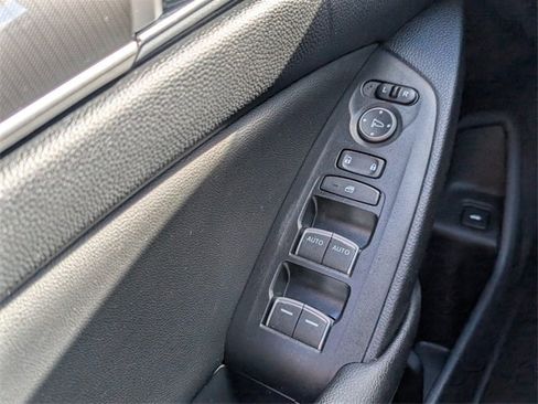 Used 2019 Honda Accord Sport image 40
