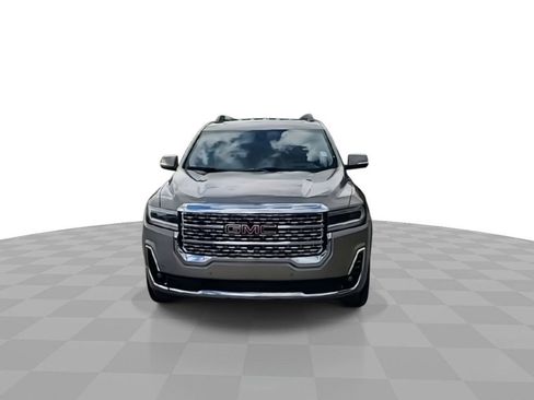 Used 2022 GMC Acadia Denali w/ Denali Ultimate Package image 3