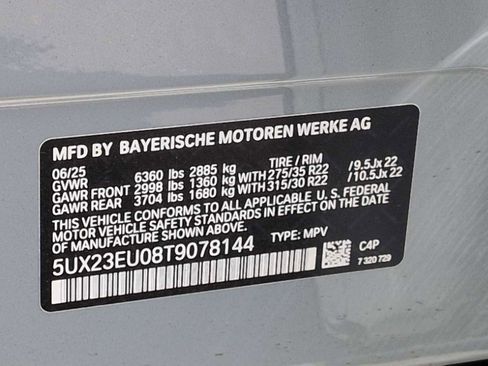 Used 2026 BMW X5 xDrive40i w/ M Sport Package AWD/4WD image 39