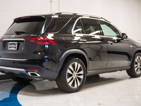 Used 2025 Mercedes-Benz GLE 450e 4MATIC image 34