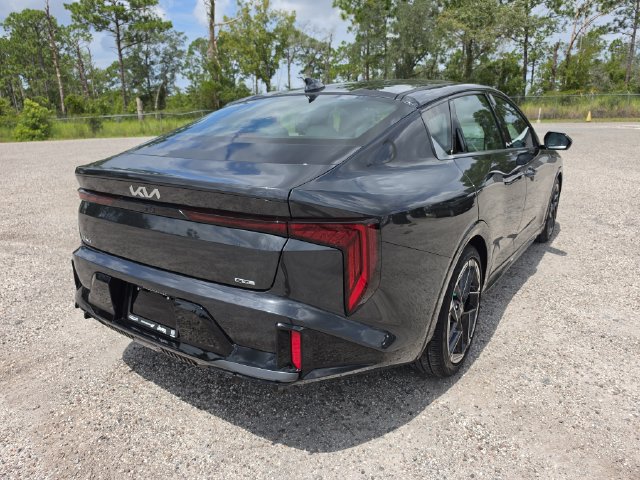 Used 2025 Kia K4 GT-Line w/ GT-Line Premium Package FWD image 4