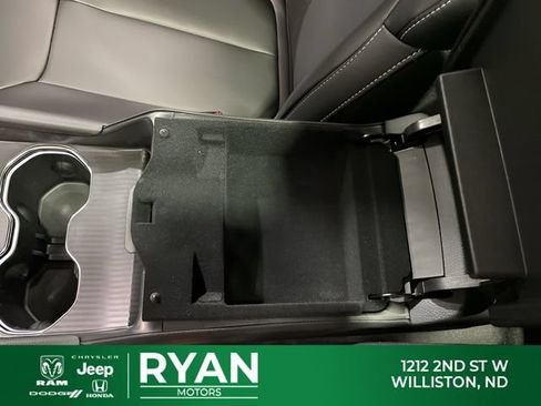 New 2026 Jeep Grand Cherokee Limited AWD/4WD image 29