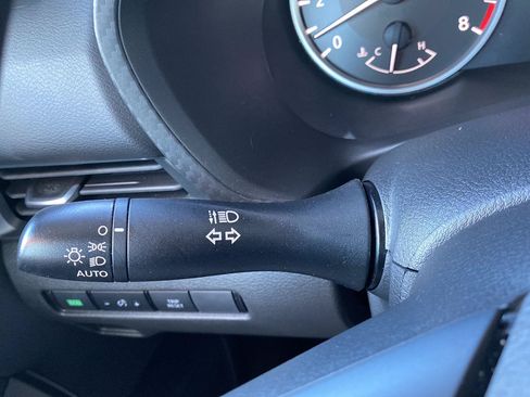 Certified 2025 Nissan Sentra S FWD image 31