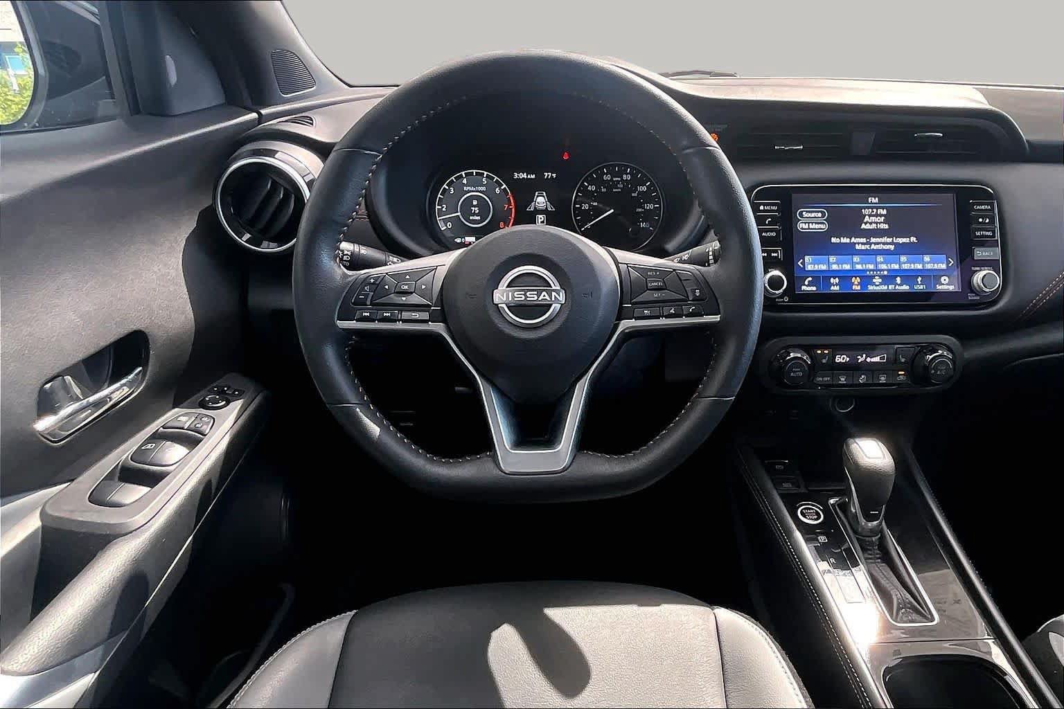 Certified 2023 Nissan Kicks SR w/ SR Premium Package FWD image 6
