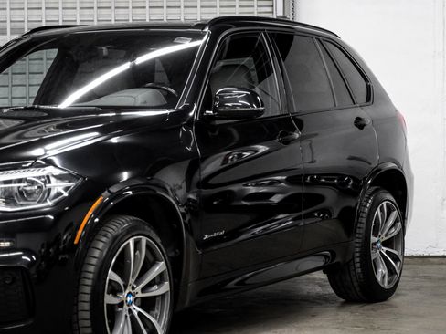 Used 2015 BMW X5 xDrive35d image 9