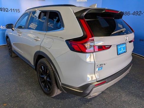 Used 2025 Honda CR-V Sport-L image 6