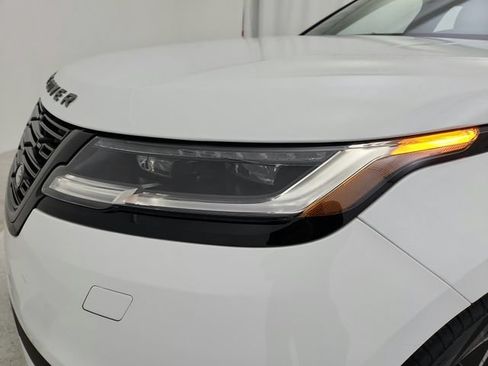 Used 2026 Land Rover Range Rover Velar S AWD/4WD image 38