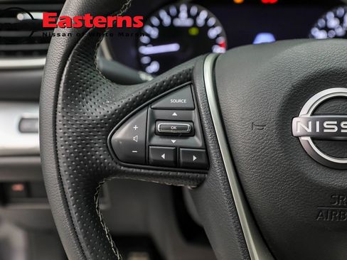 Used 2023 Nissan Maxima SV w/ Floor Mat Group image 15