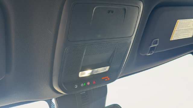 Used 2025 Chevrolet Traverse LT w/ LPO, Floor Liner Package AWD/4WD image 24