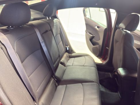 Used 2017 Chevrolet Cruze LT w/ RS Package FWD image 24
