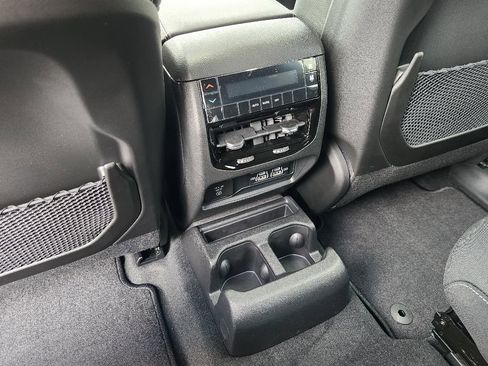 New 2025 Jeep Grand Cherokee L Laredo w/ Luxury Tech Group I image 11