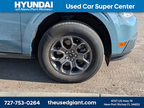 Used 2022 Ford Maverick XLT image 7