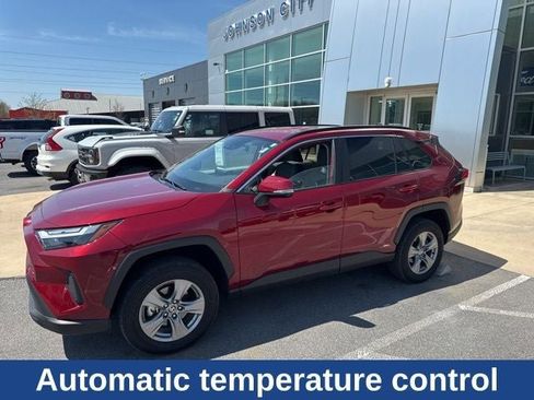 Used 2024 Toyota RAV4 XLE image 8