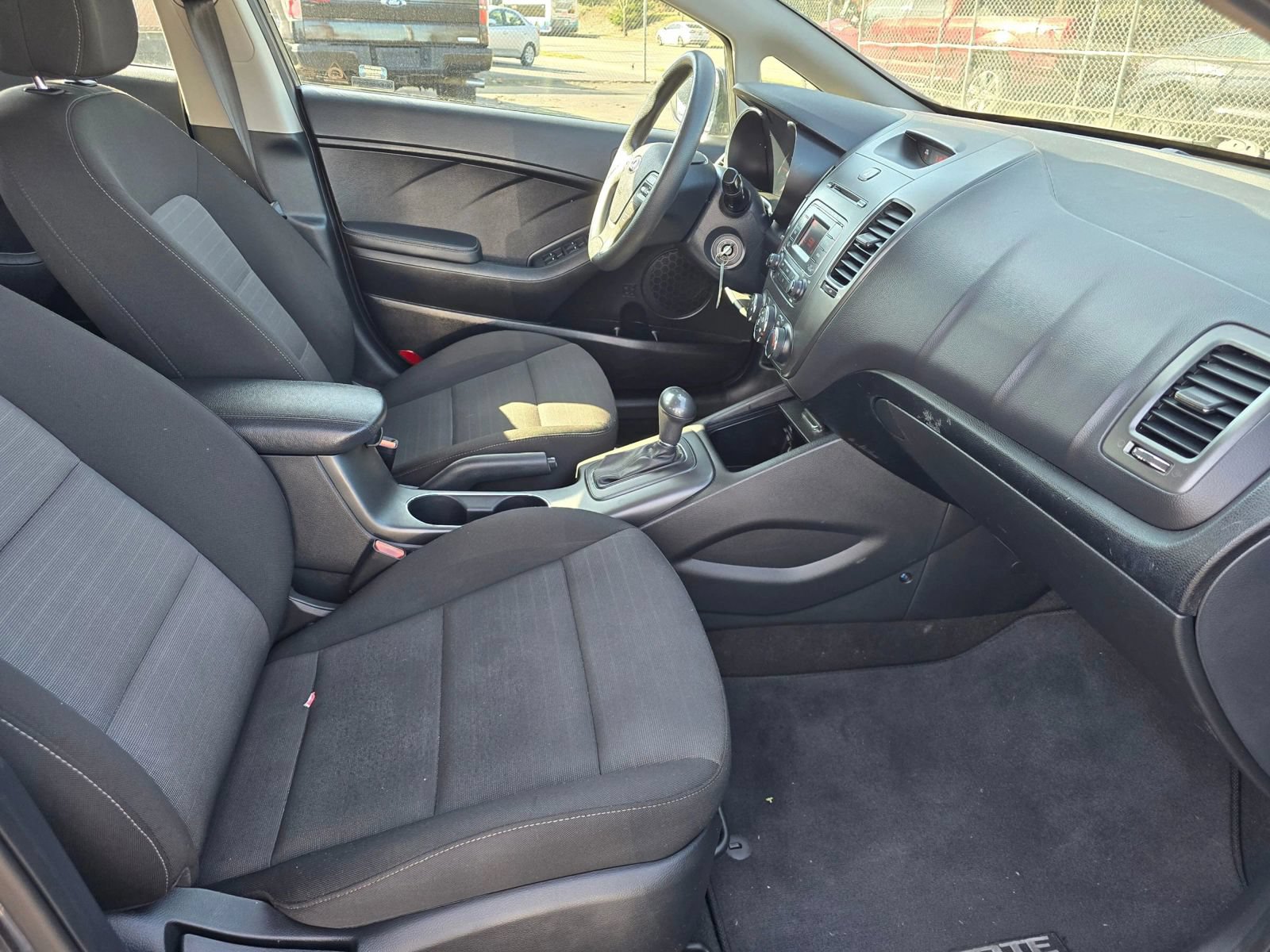 Used 2016 Kia Forte LX FWD image 11