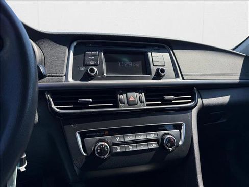 Used 2016 Kia Optima LX w/ Option Group 014 image 14