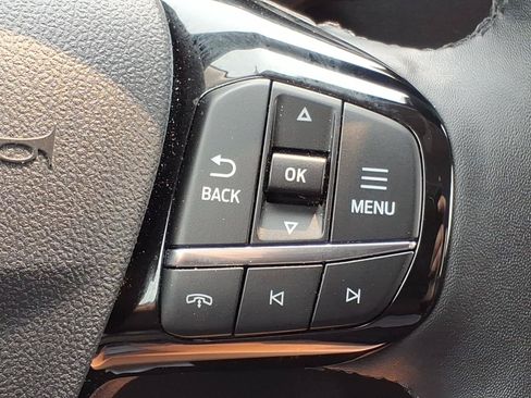 Used 2025 Ford Escape Platinum AWD/4WD image 25